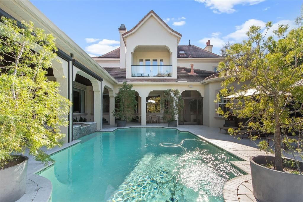 En Venta: $7,400,000 (5 camas, 6 baños, 7529 Pies cuadrados)