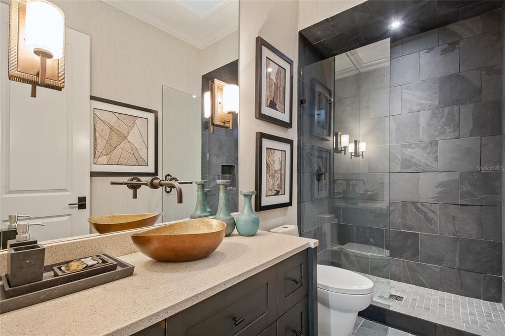 En Venta: $7,400,000 (5 camas, 6 baños, 7529 Pies cuadrados)