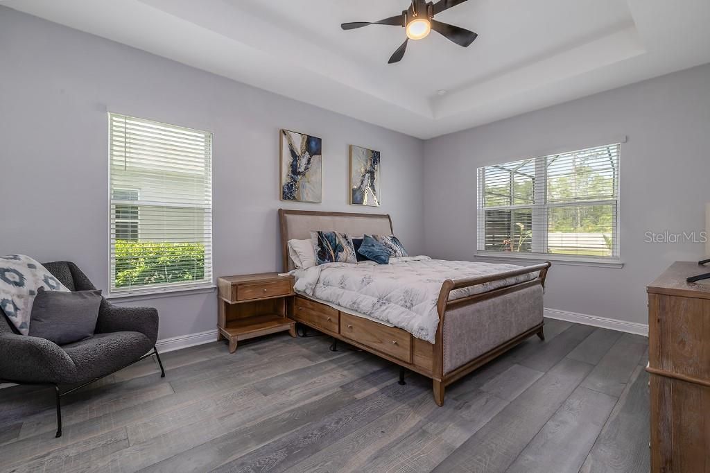For Sale: $724,900 (4 beds, 3 baths, 2735 Square Feet)