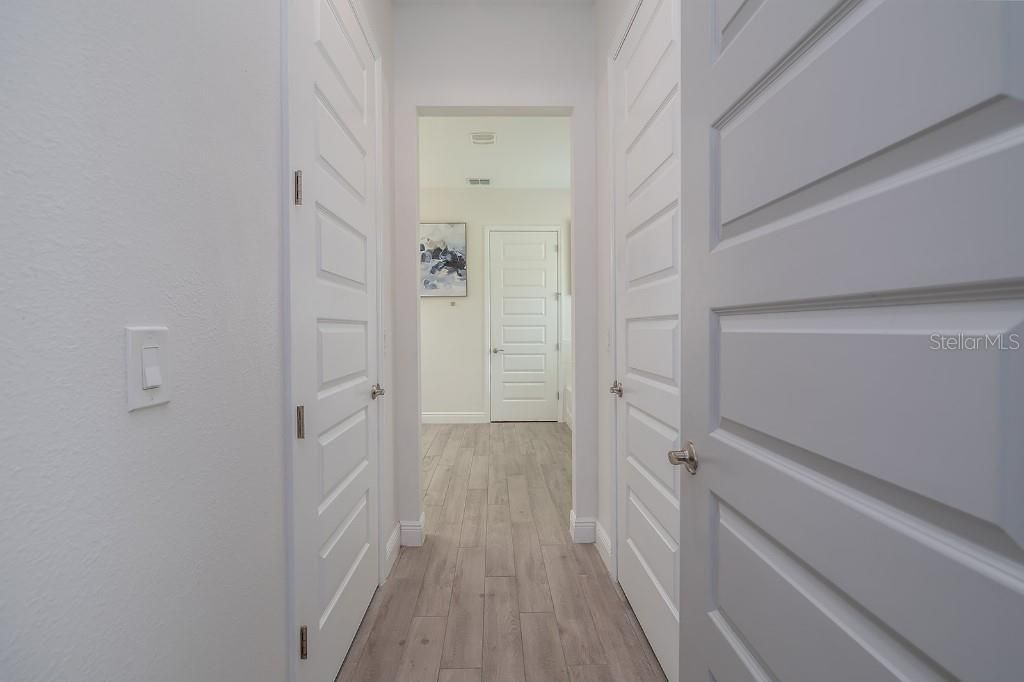 For Sale: $724,900 (4 beds, 3 baths, 2735 Square Feet)