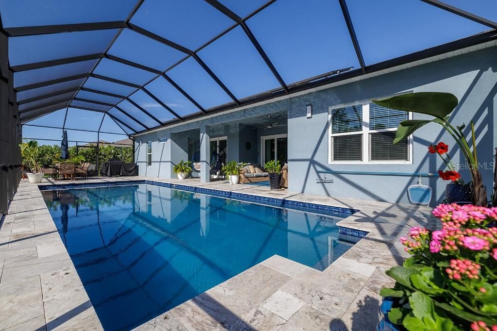 For Sale: $724,900 (4 beds, 3 baths, 2735 Square Feet)