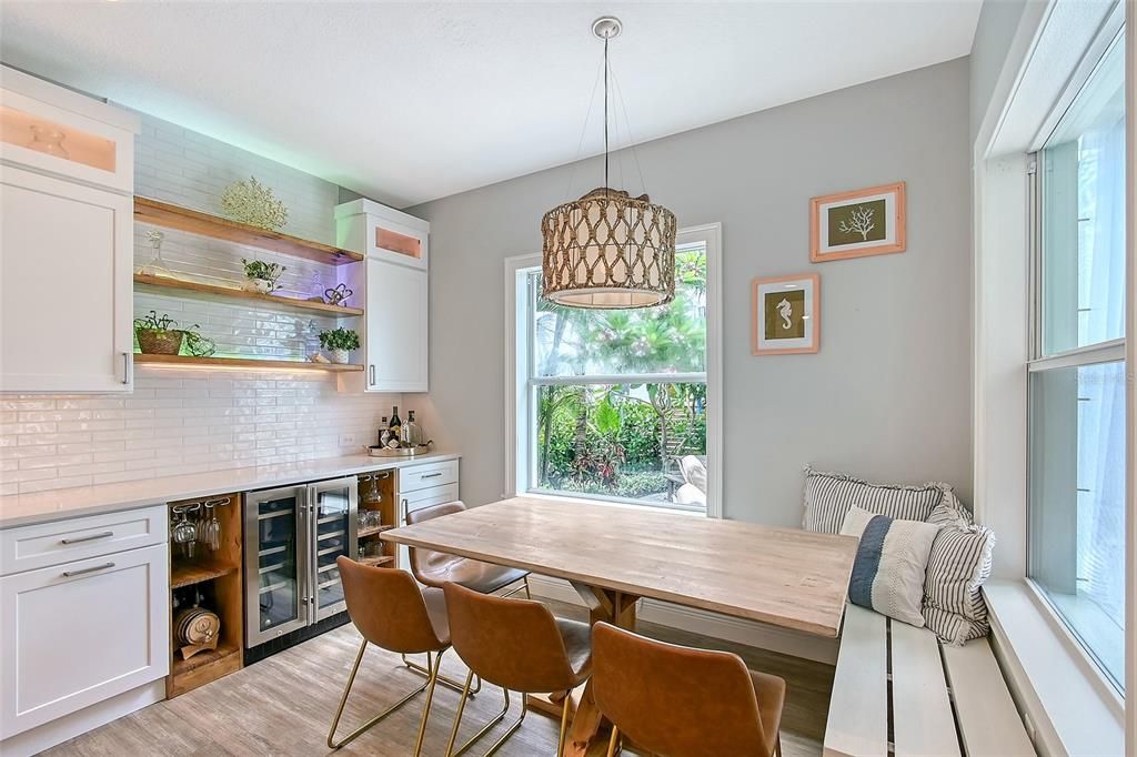 В аренду: $6,500 (4 спален, 2 ванн, 2131 Квадратных фут)