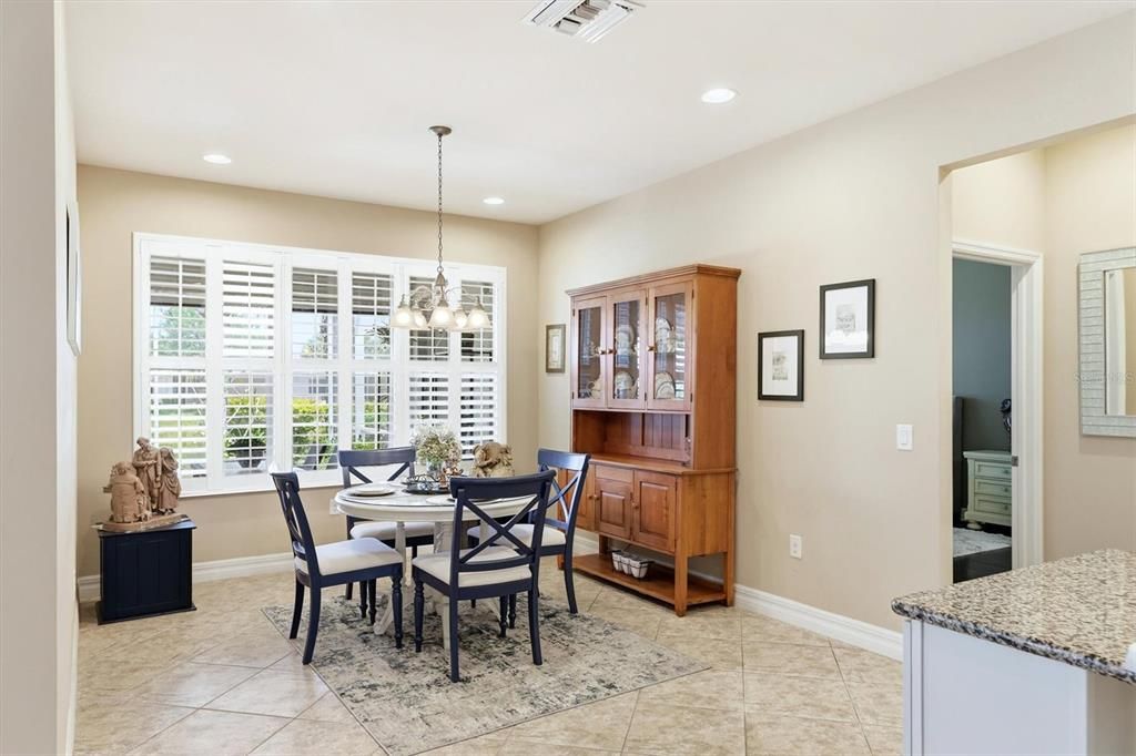 For Sale: $589,900 (2 beds, 2 baths, 2178 Square Feet)