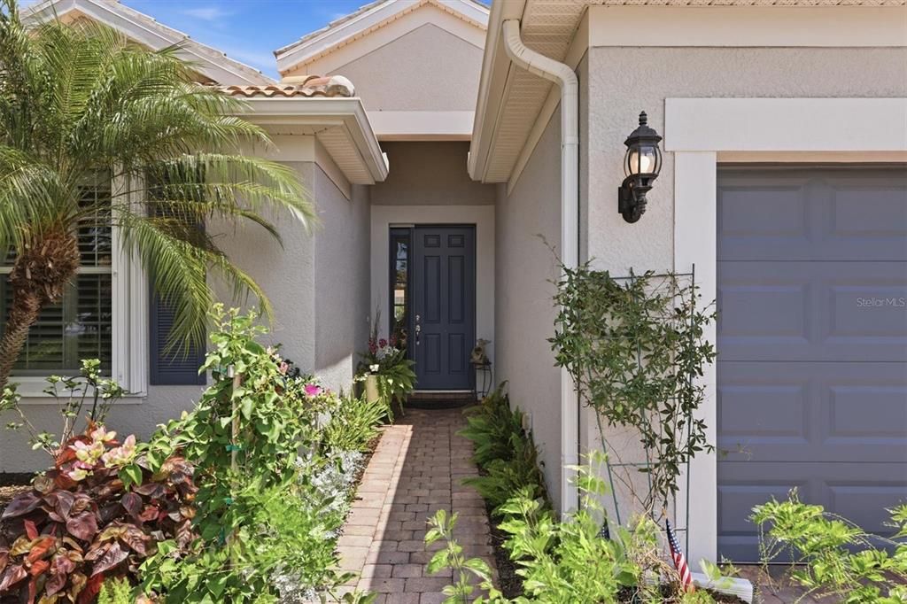 For Sale: $589,900 (2 beds, 2 baths, 2178 Square Feet)