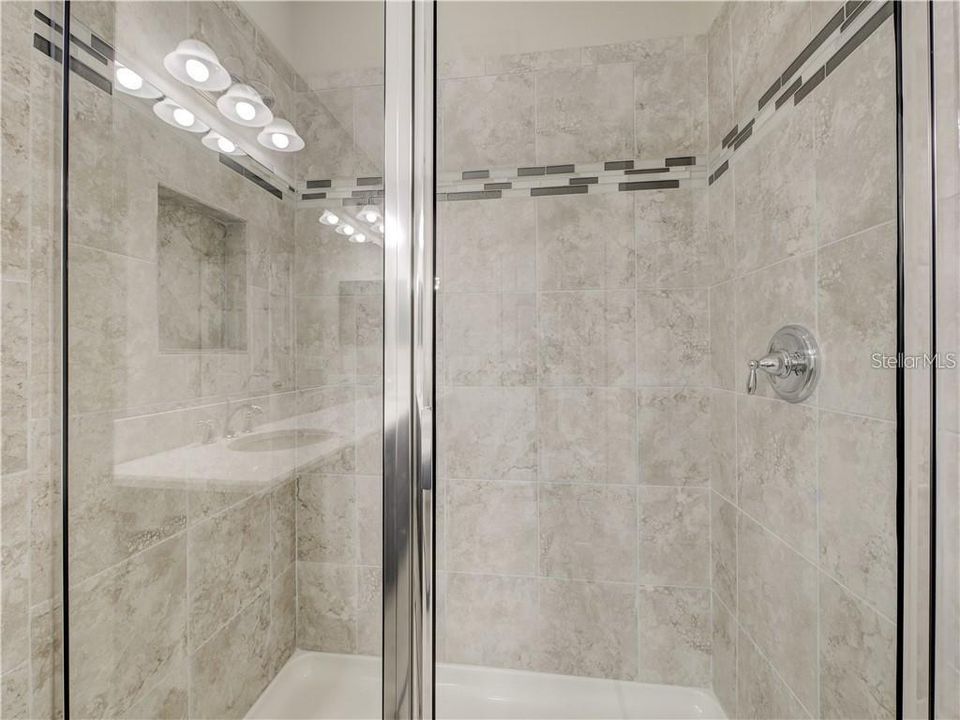 В аренду: $2,050 (3 спален, 2 ванн, 1525 Квадратных фут)