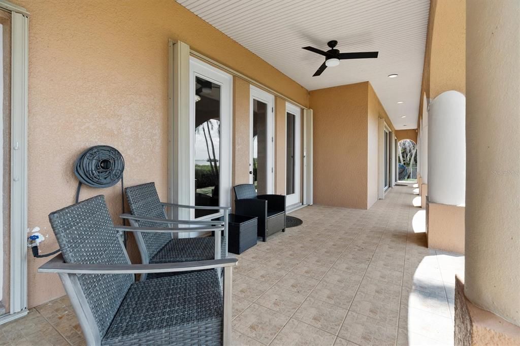 For Sale: $3,100,000 (7 beds, 5 baths, 4967 Square Feet)