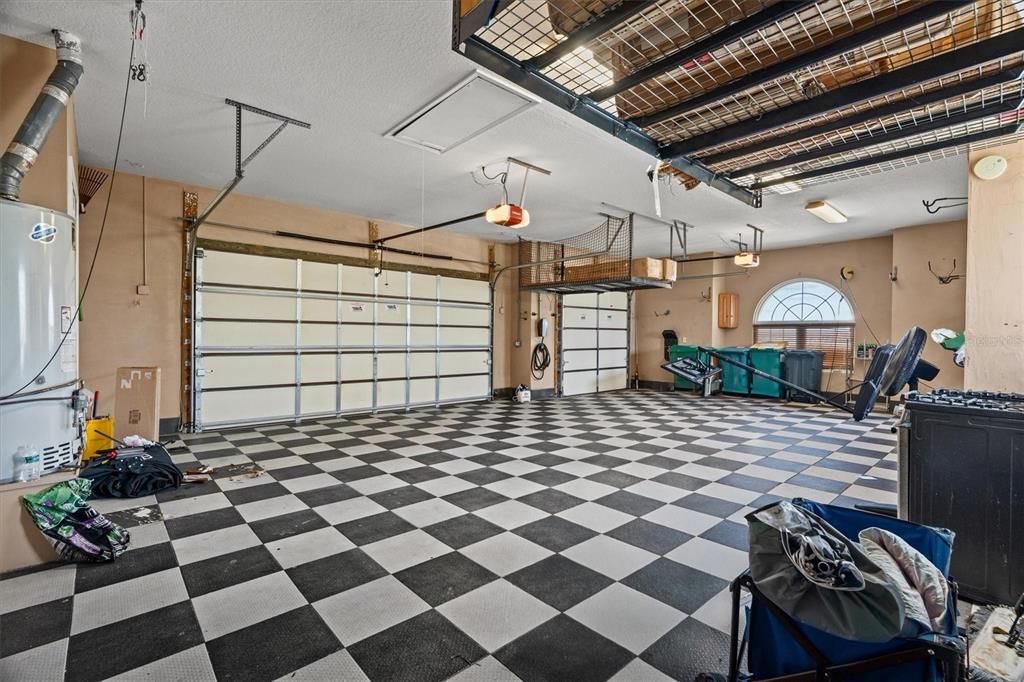 For Sale: $3,100,000 (7 beds, 5 baths, 4967 Square Feet)