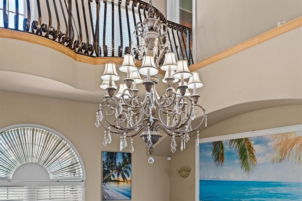 For Sale: $3,100,000 (7 beds, 5 baths, 4967 Square Feet)