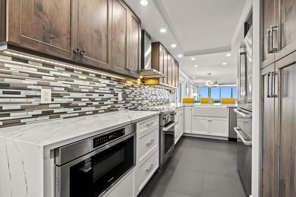 For Sale: $1,275,000 (2 beds, 2 baths, 1515 Square Feet)