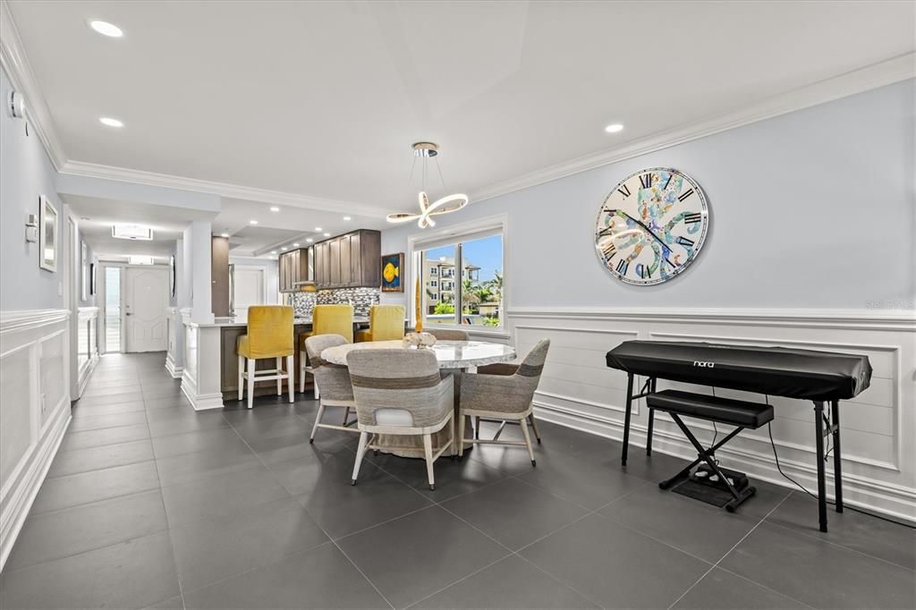 For Sale: $1,275,000 (2 beds, 2 baths, 1515 Square Feet)