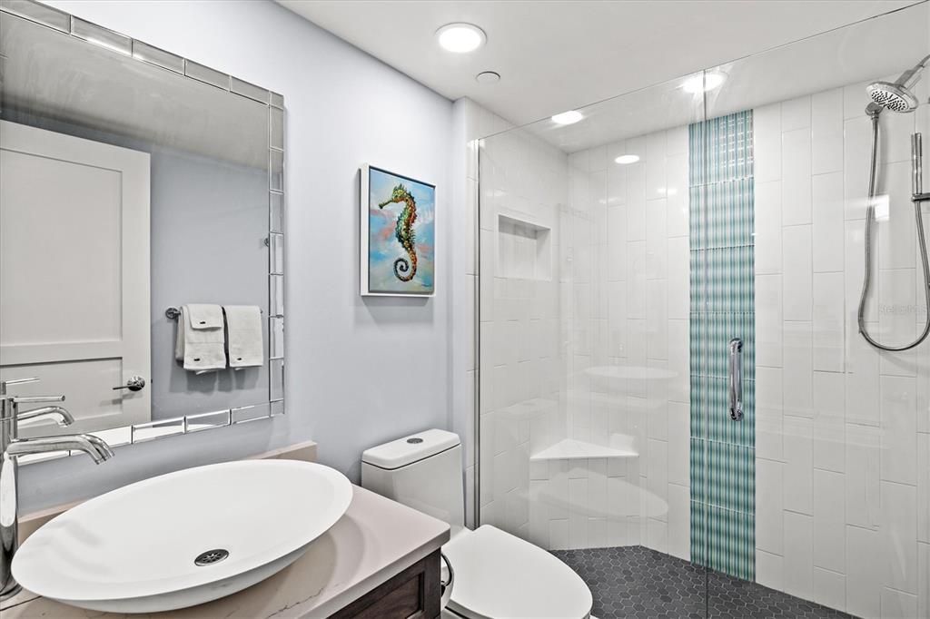 For Sale: $1,275,000 (2 beds, 2 baths, 1515 Square Feet)