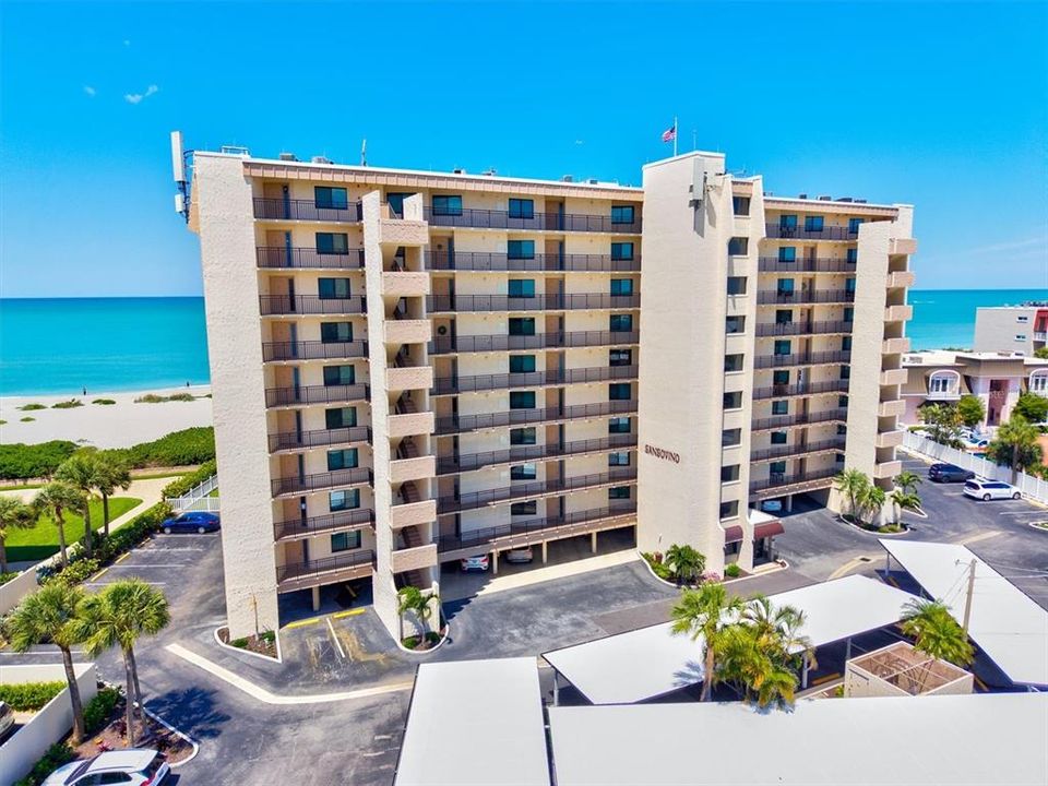 For Sale: $1,275,000 (2 beds, 2 baths, 1515 Square Feet)