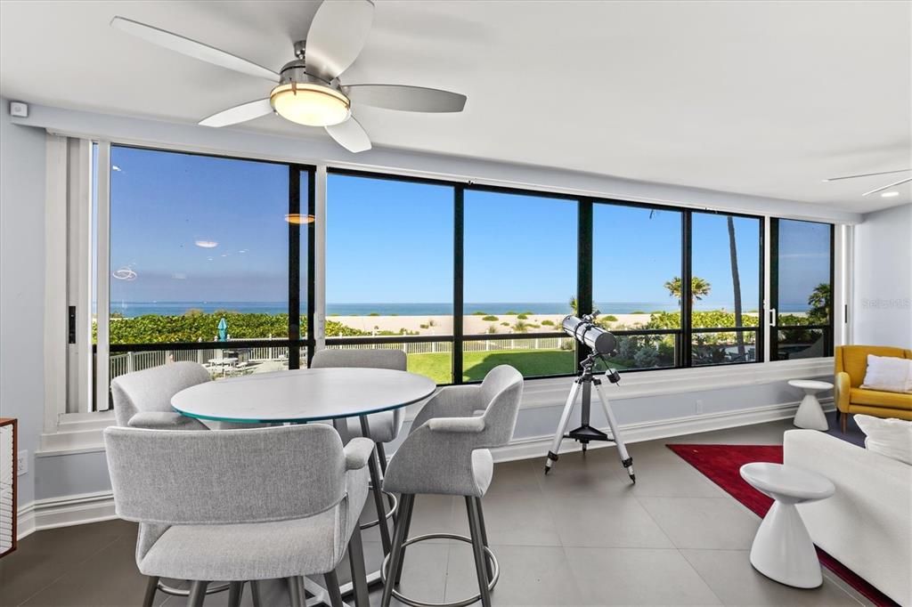 For Sale: $1,275,000 (2 beds, 2 baths, 1515 Square Feet)