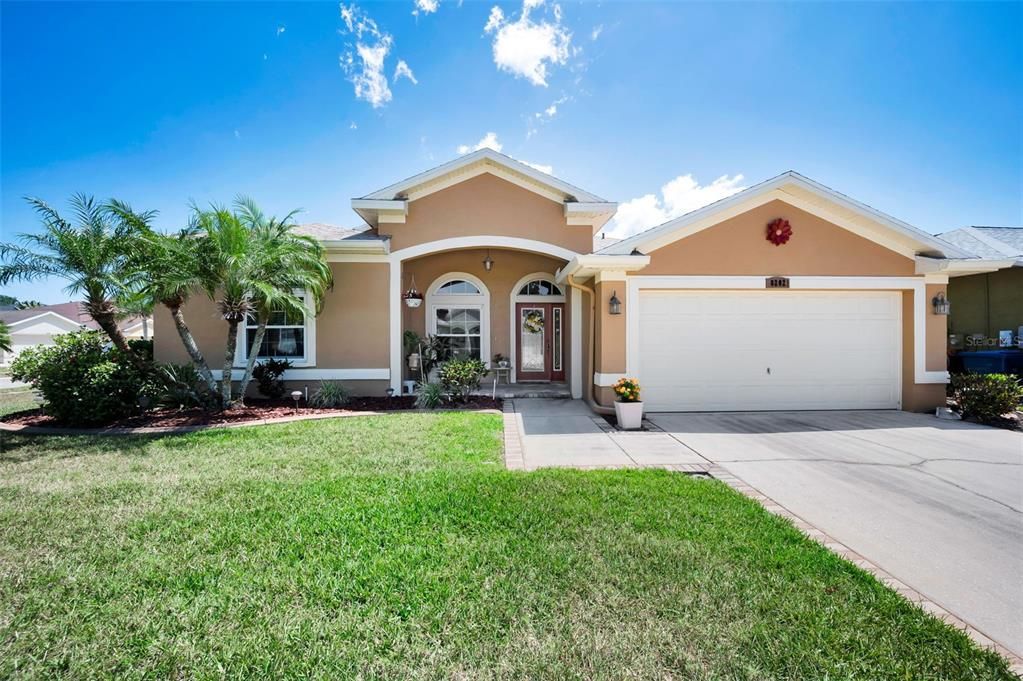 For Sale: $675,000 (3 beds, 2 baths, 1870 Square Feet)