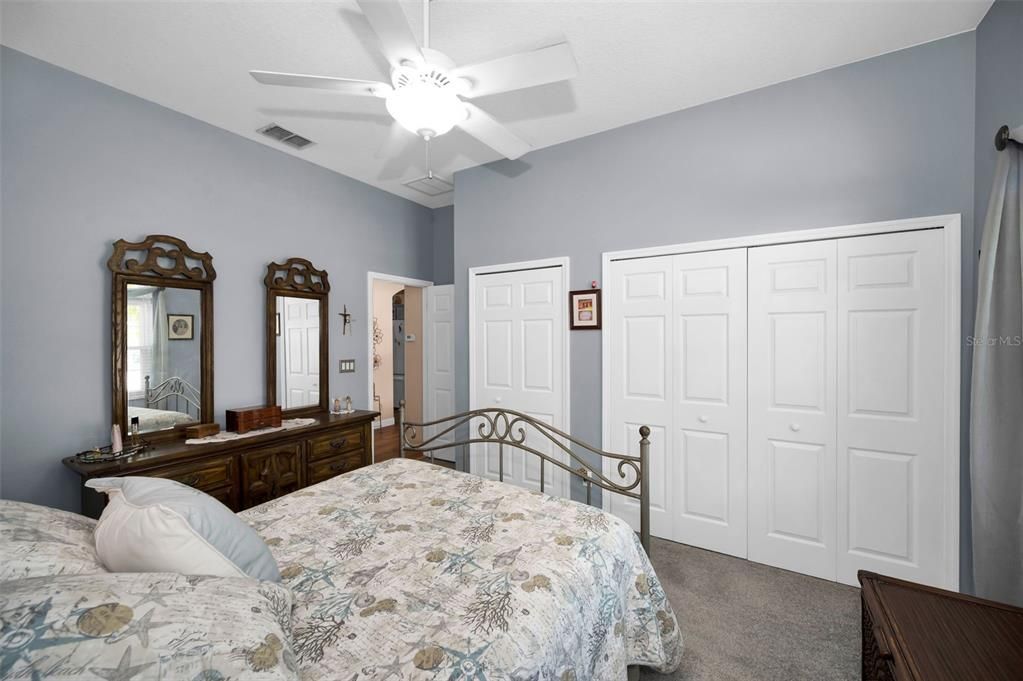 For Sale: $675,000 (3 beds, 2 baths, 1870 Square Feet)