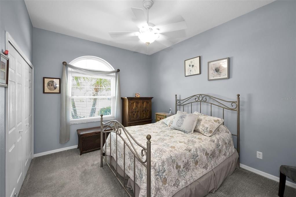 For Sale: $675,000 (3 beds, 2 baths, 1870 Square Feet)