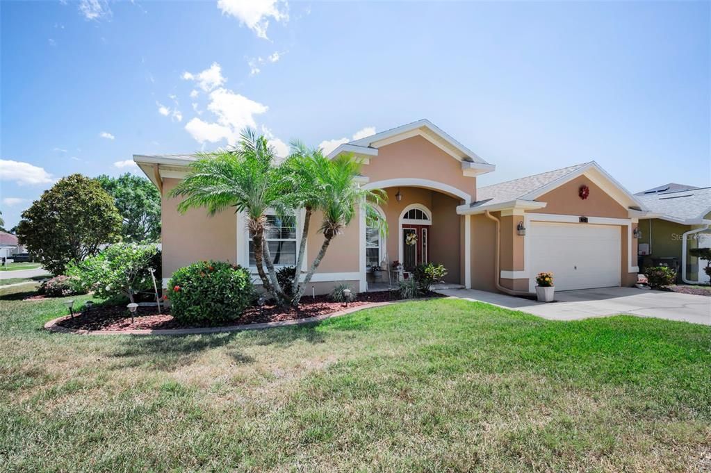 For Sale: $675,000 (3 beds, 2 baths, 1870 Square Feet)