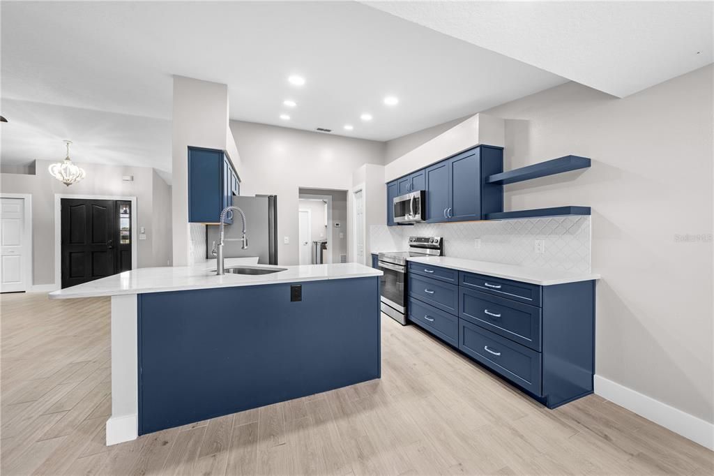 En Venta: $599,000 (3 camas, 2 baños, 1636 Pies cuadrados)