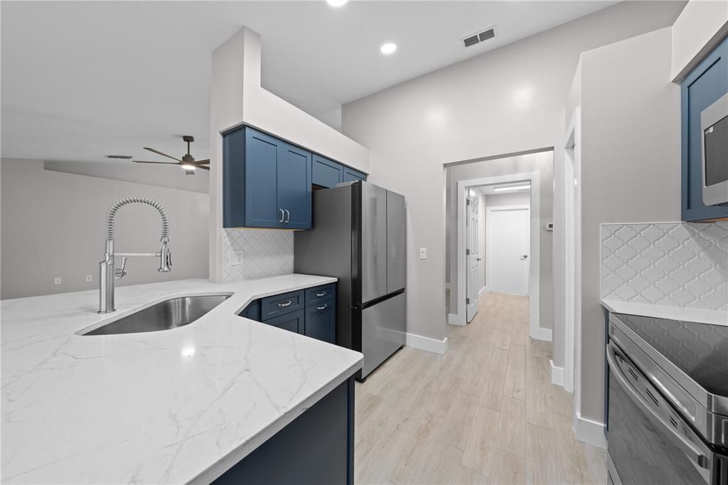 En Venta: $599,000 (3 camas, 2 baños, 1636 Pies cuadrados)