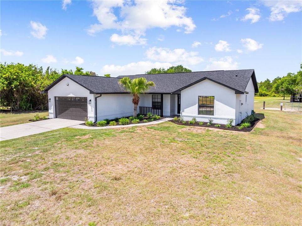 En Venta: $599,000 (3 camas, 2 baños, 1636 Pies cuadrados)