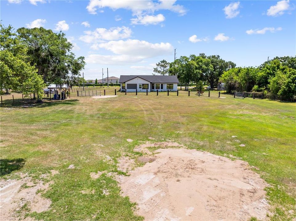 En Venta: $599,000 (3 camas, 2 baños, 1636 Pies cuadrados)