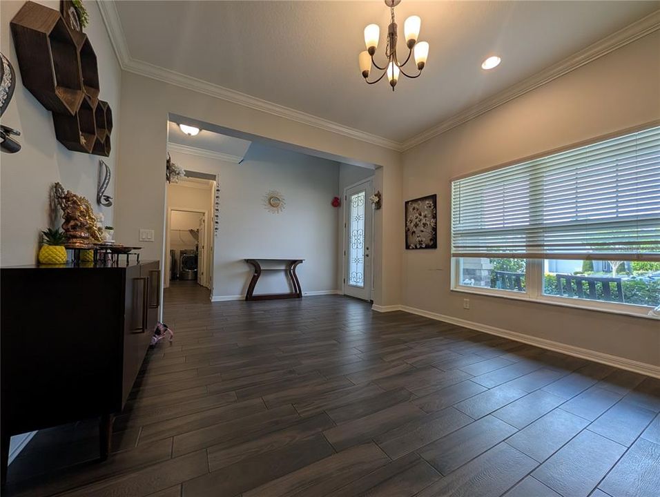 For Rent: $4,300 (5 beds, 4 baths, 3316 Square Feet)
