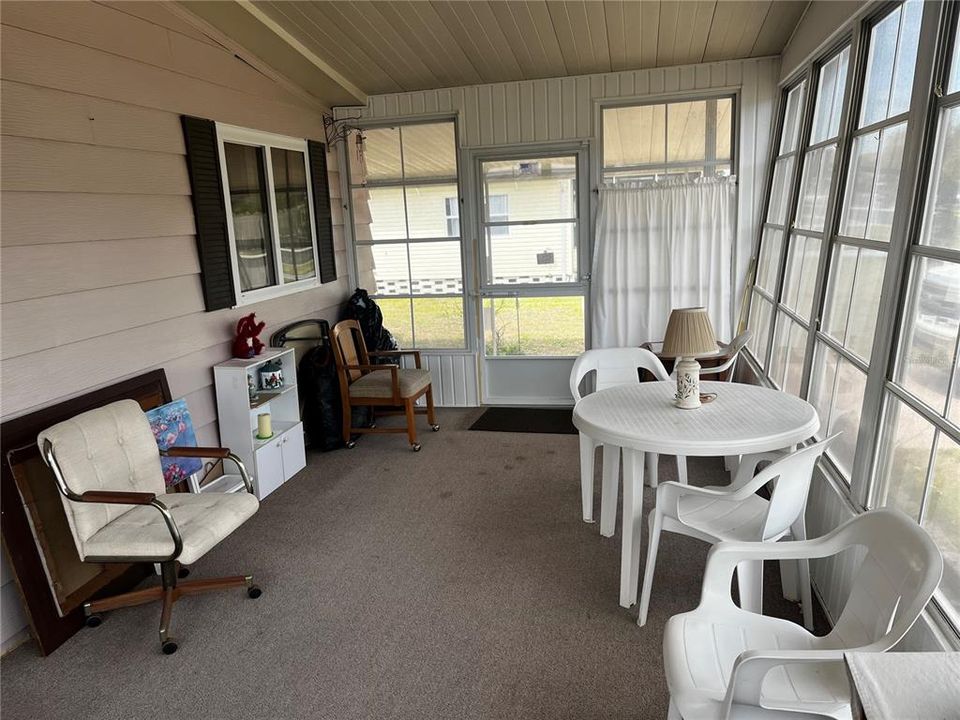 En Venta: $194,500 (2 camas, 2 baños, 1056 Pies cuadrados)