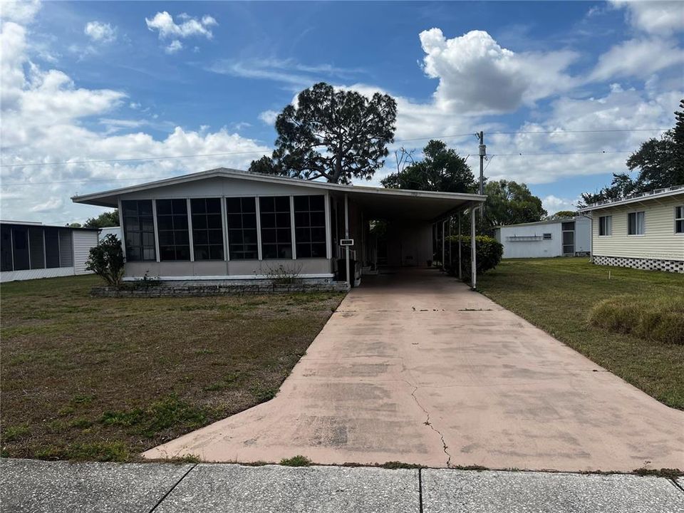 En Venta: $194,500 (2 camas, 2 baños, 1056 Pies cuadrados)