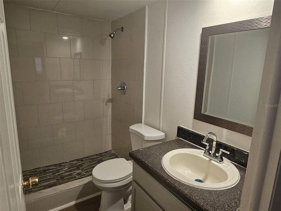 В аренду: $1,400 (3 спален, 2 ванн, 1152 Квадратных фут)