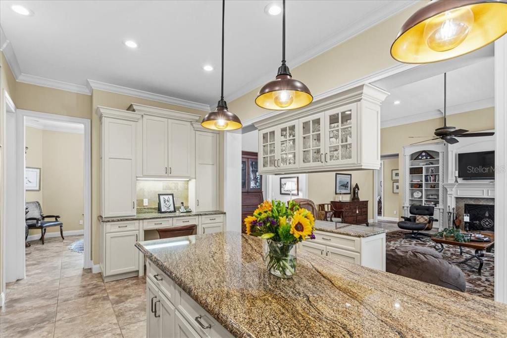 For Sale: $960,000 (3 beds, 3 baths, 3627 Square Feet)