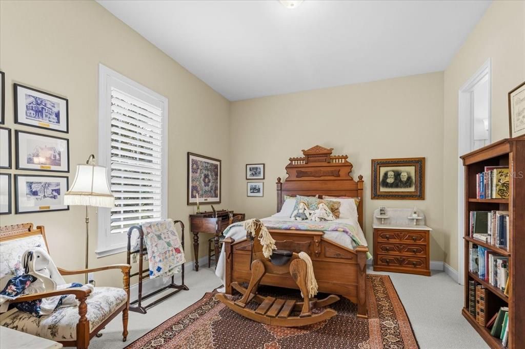For Sale: $960,000 (3 beds, 3 baths, 3627 Square Feet)