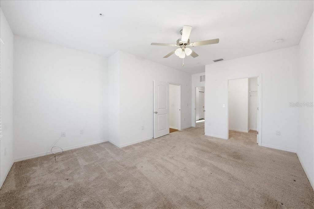 For Sale: $265,000 (3 beds, 2 baths, 1652 Square Feet)