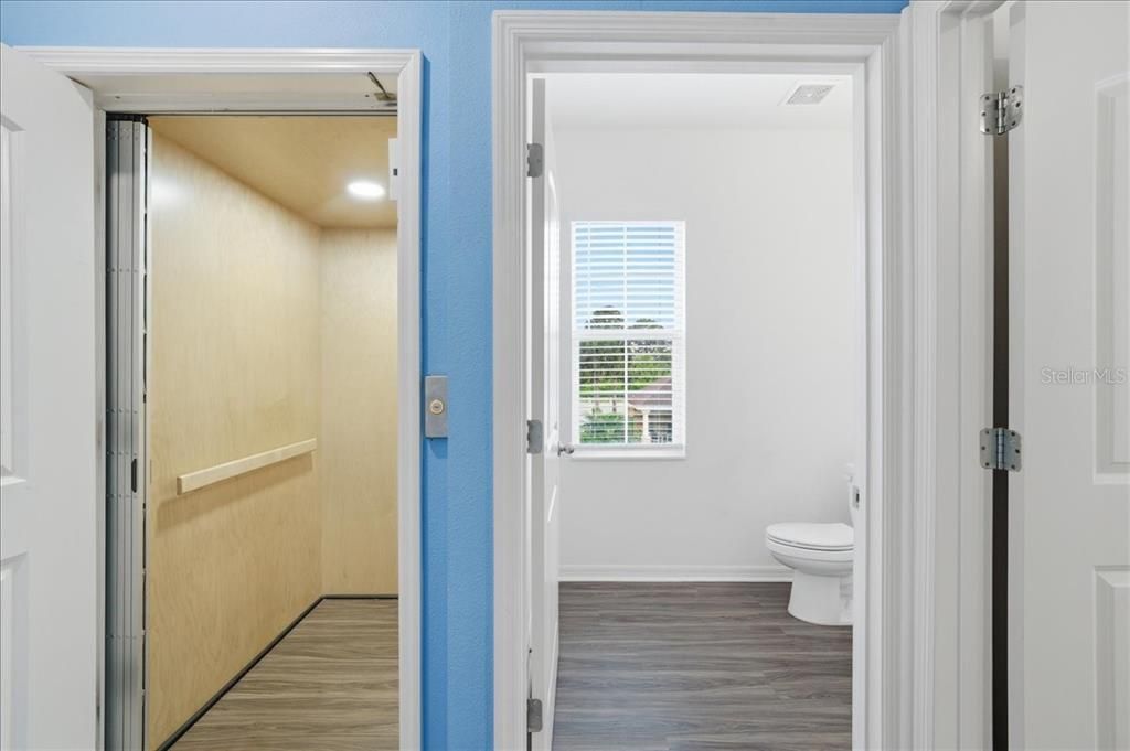 For Sale: $265,000 (3 beds, 2 baths, 1652 Square Feet)