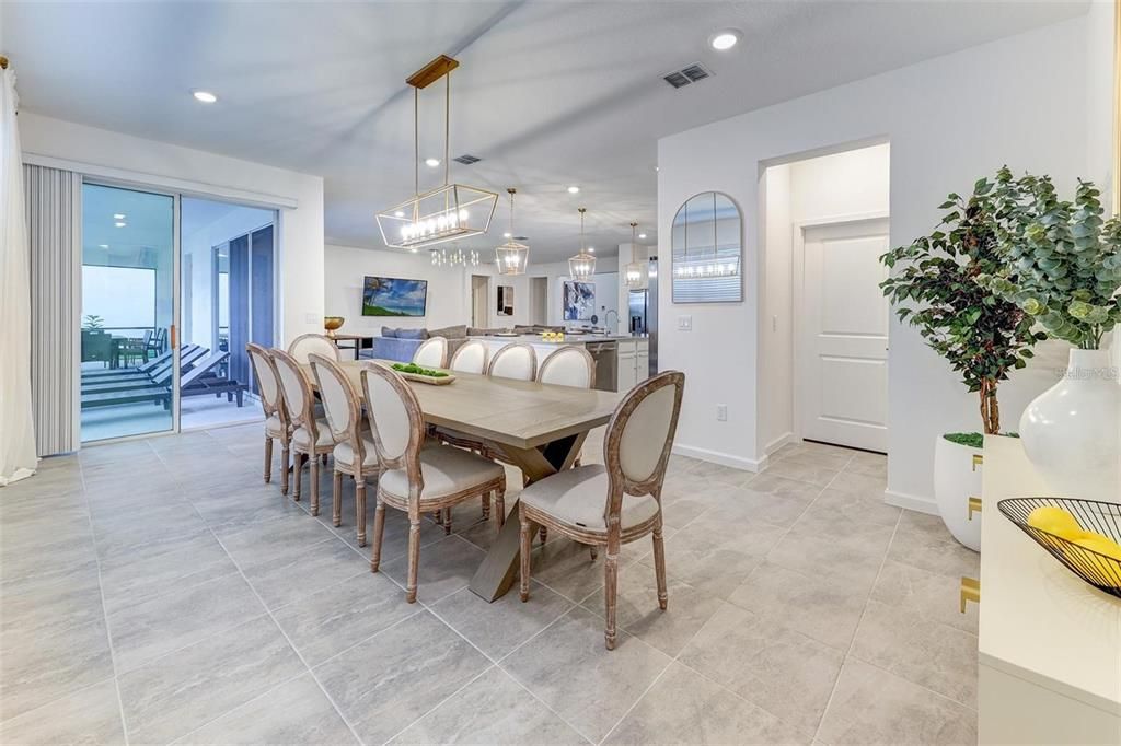 For Rent: $5,200 (9 beds, 7 baths, 4267 Square Feet)