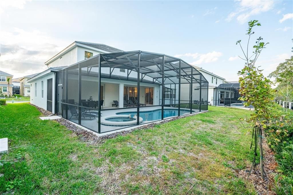 For Rent: $5,200 (9 beds, 7 baths, 4267 Square Feet)