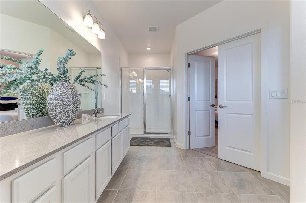 For Rent: $5,200 (9 beds, 7 baths, 4267 Square Feet)