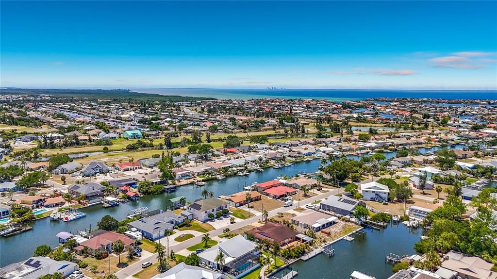 待售: $950,000 (3 贝兹, 3 浴室, 2499 平方英尺)