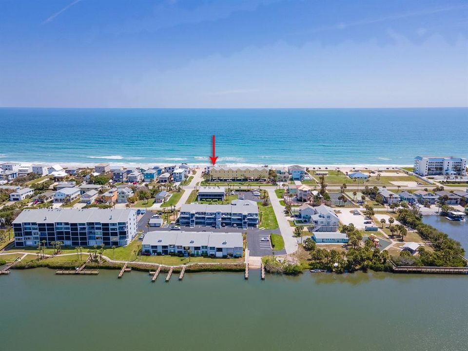 For Sale: $396,000 (2 beds, 1 baths, 800 Square Feet)
