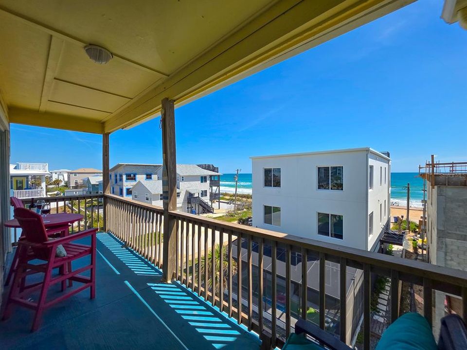 For Sale: $396,000 (2 beds, 1 baths, 800 Square Feet)