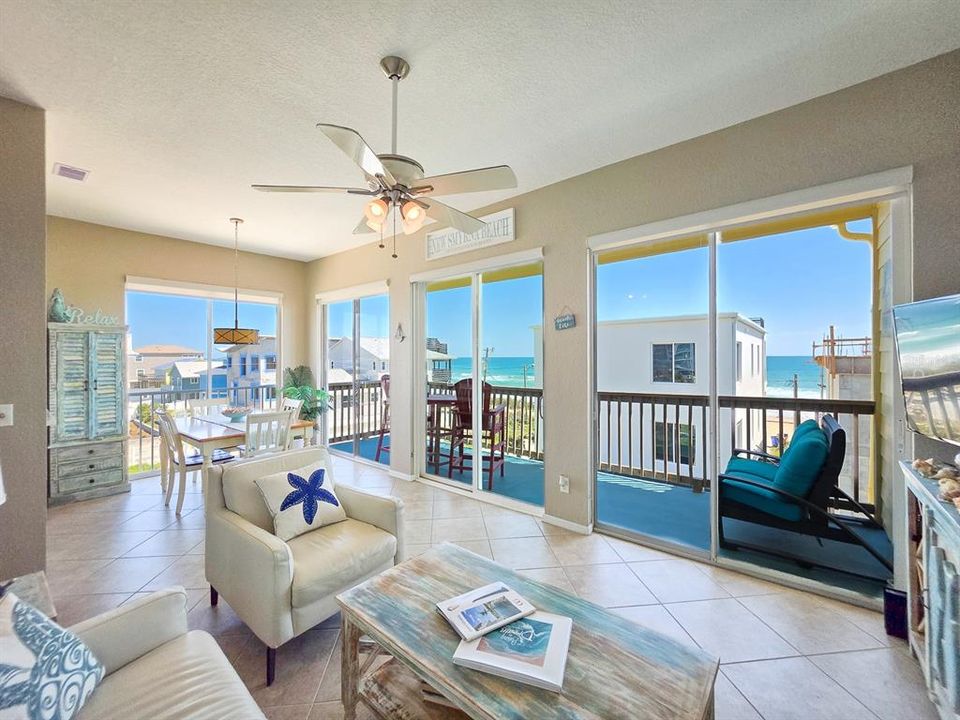 For Sale: $396,000 (2 beds, 1 baths, 800 Square Feet)