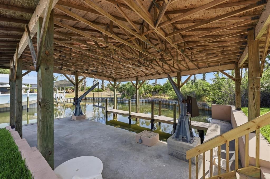 En Venta: $875,000 (3 camas, 2 baños, 2137 Pies cuadrados)