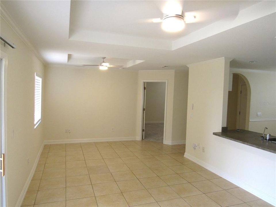 Activo con contrato: $249,900 (3 camas, 2 baños, 1265 Pies cuadrados)
