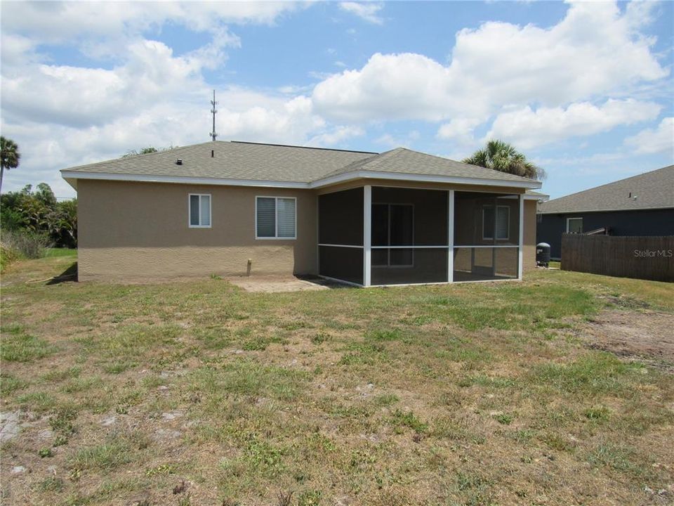 Activo con contrato: $249,900 (3 camas, 2 baños, 1265 Pies cuadrados)