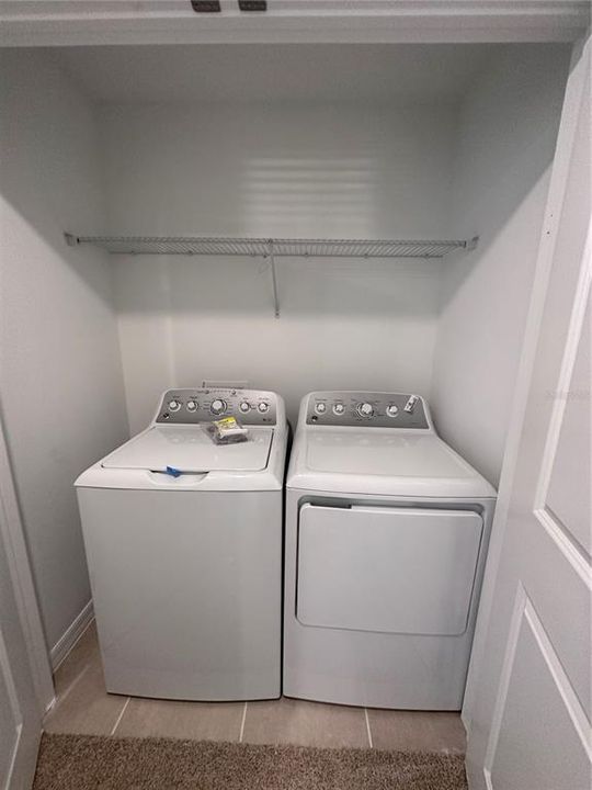 В аренду: $2,600 (3 спален, 2 ванн, 1417 Квадратных фут)