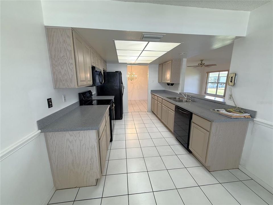 En Venta: $375,500 (3 camas, 2 baños, 1794 Pies cuadrados)