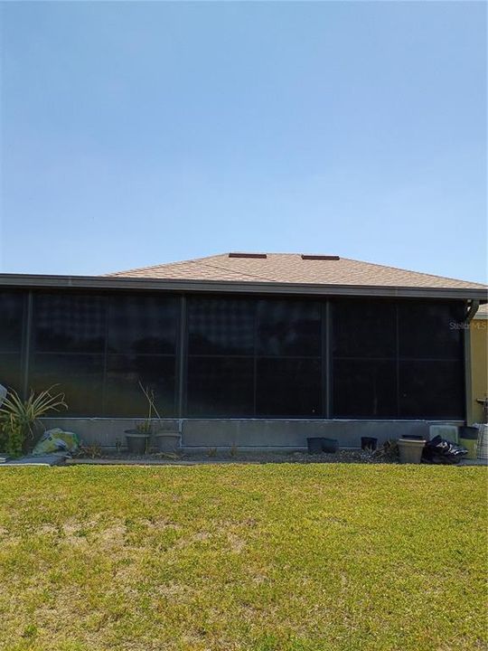 En Venta: $399,998 (4 camas, 2 baños, 2141 Pies cuadrados)