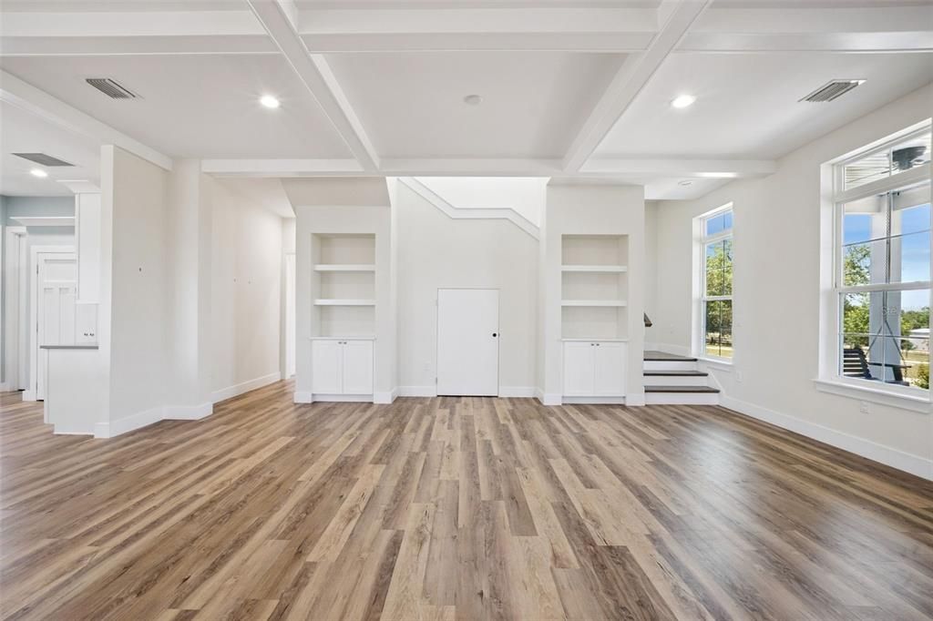 For Sale: $1,295,000 (4 beds, 3 baths, 3063 Square Feet)