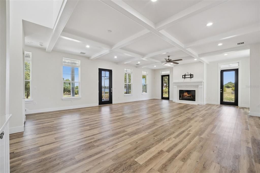 For Sale: $1,295,000 (4 beds, 3 baths, 3063 Square Feet)