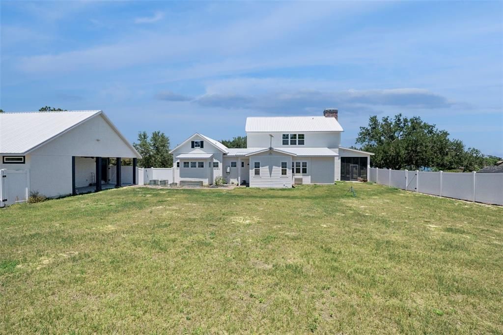 For Sale: $1,295,000 (4 beds, 3 baths, 3063 Square Feet)