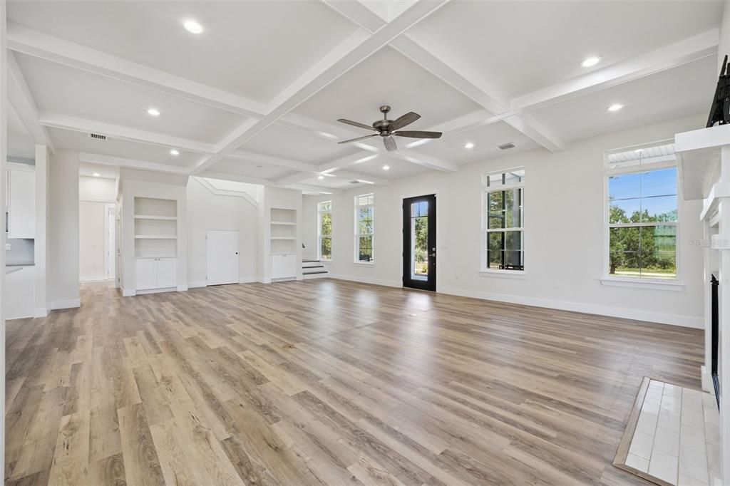 For Sale: $1,295,000 (4 beds, 3 baths, 3063 Square Feet)